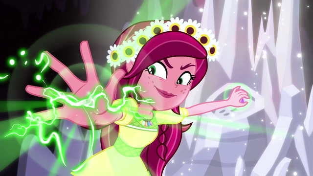 File:Gloriosa Daisy uses her magic on Twilight and Sunset EG4.png