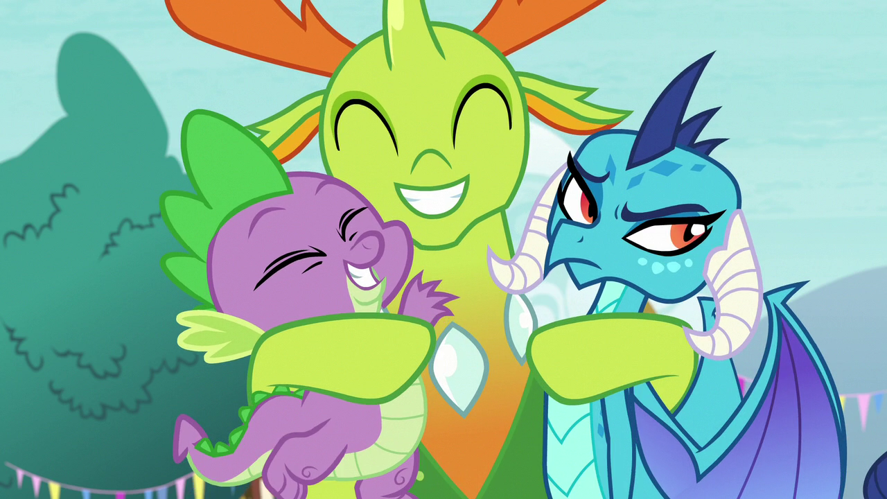 Thorax_hugging_Spike_and_Ember_S7E15.png