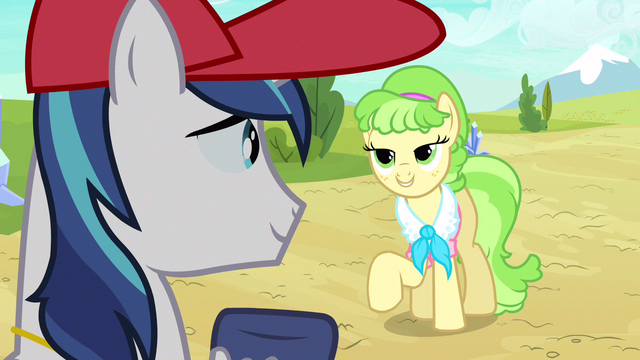File:Ms. Peachbottom hardly S3E12.png