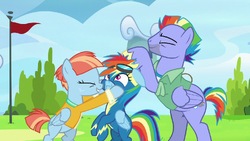 Rainbow Dash&#039;s parents start smothering her S7E7