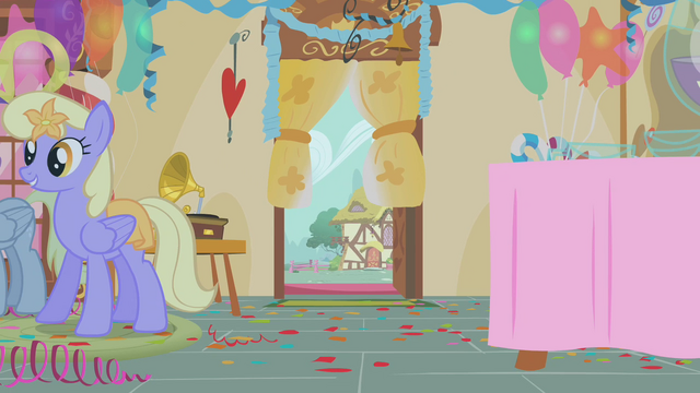 File:Door just out of Apple Bloom's reach S1E12.png