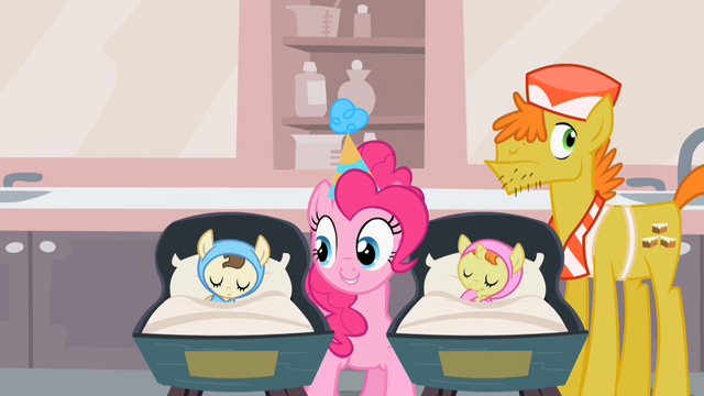 File:Pinkie Pie singing S2E13.png