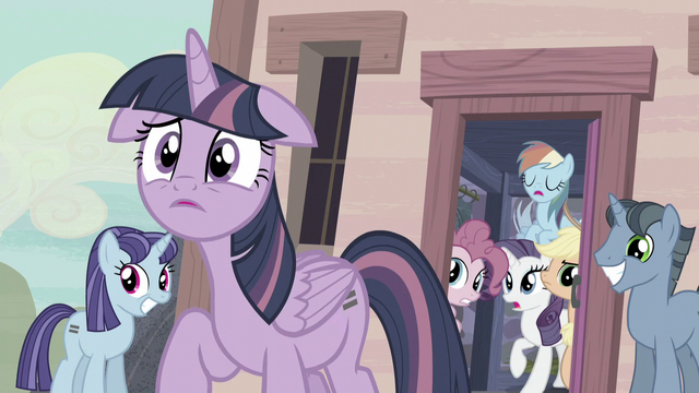 File:Twilight "upset" S5E02.png