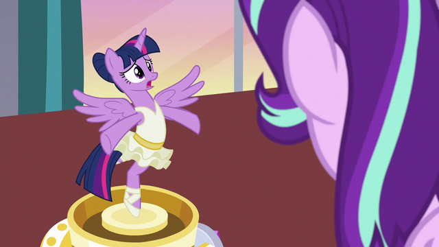 File:Twilight Sparkle "because I have no idea!" S7E10.png