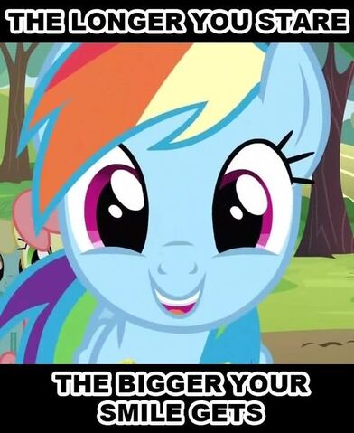 File:FANMADE Rainbow Dash Happy.jpg