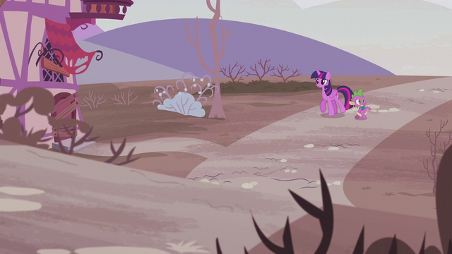 File:Twilight and Spike enter the new Ponyville S5E25.png