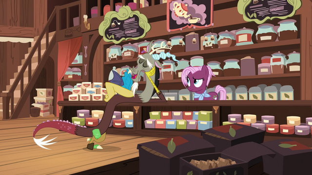File:Discord talking to the tea salespony S7E12.png