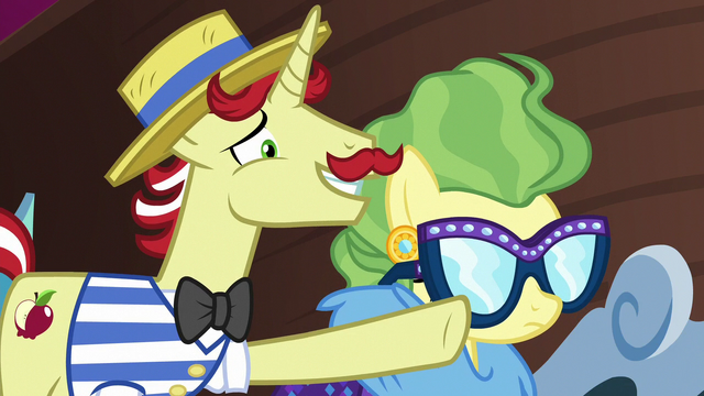 File:Flam egging Gladmane on S6E20.png