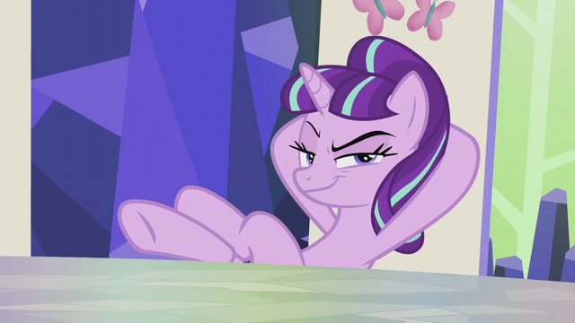File:Starlight looking at Princess Twilight S5E25.png