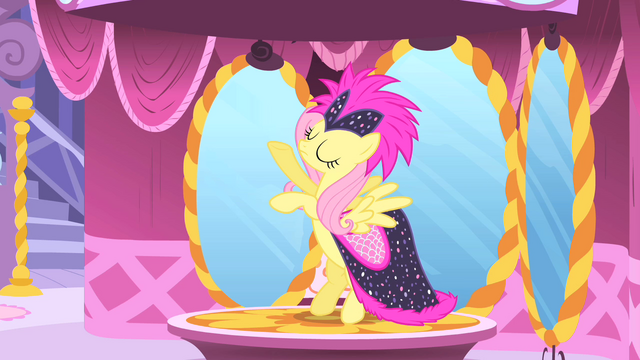 File:Fluttershy posing S1E20.png
