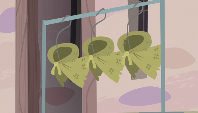 File:Bland village cloaks S5E1.png