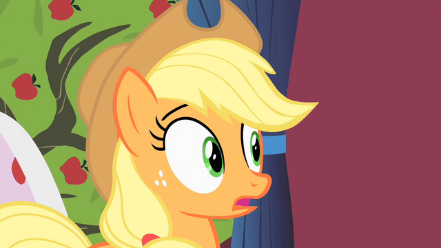 File:Applejack looks shocked S1E21.png