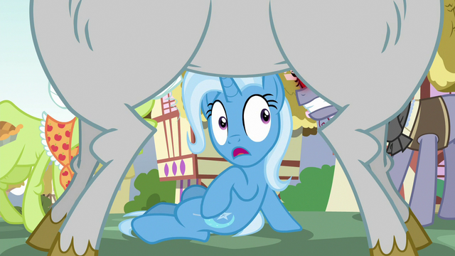 File:Trixie calls out to Starlight for help S7E2.png