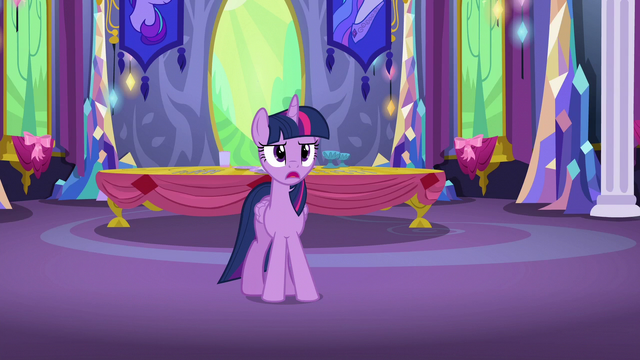 File:Twilight Sparkle "I hope not" S6E6.png