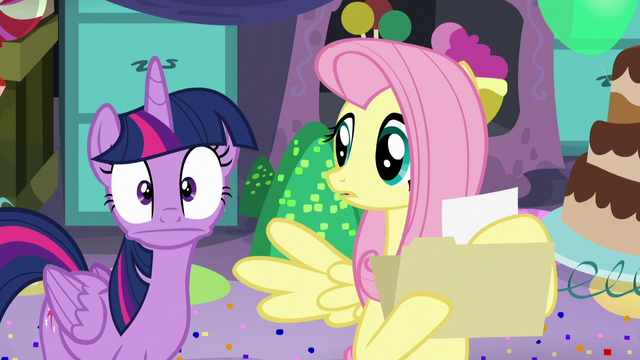 File:Twilight expression S5E11.png
