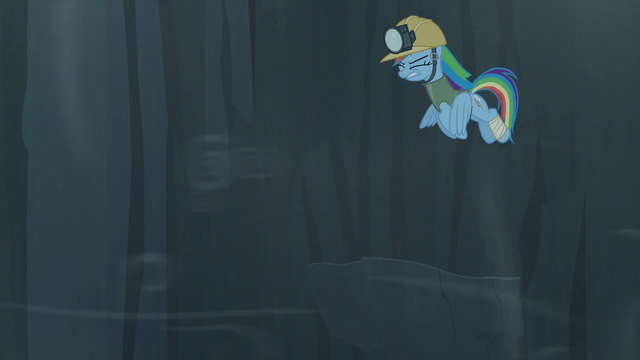 File:Rainbow tries to fly but is blown away by the wind S5E8.png