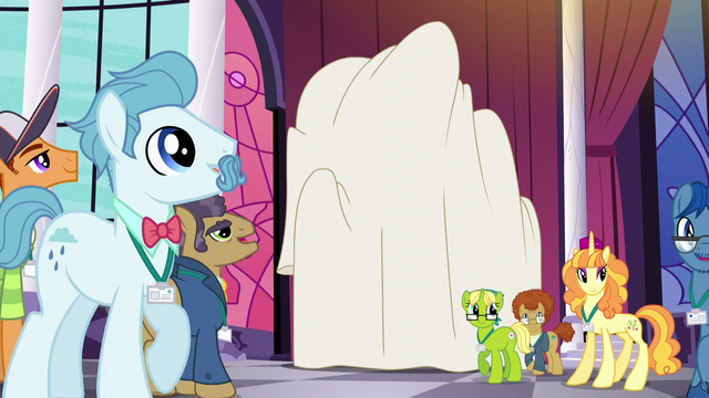File:Summit delegates hear trumpet fanfare S5E10.png