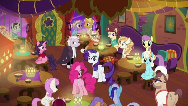 File:Ponies cheer around Pinkie, Rarity, and Zesty S6E12.png