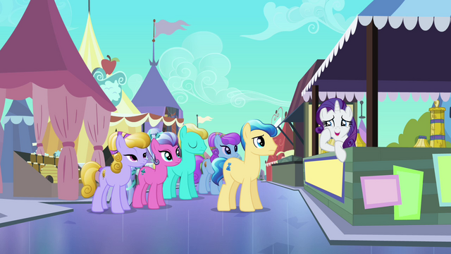 File:Rarity fake laugh S3E2.png