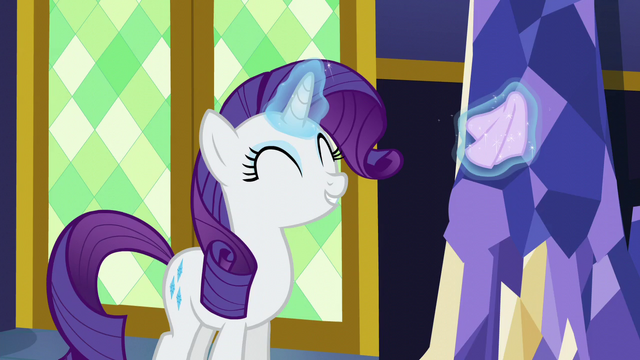 File:Rarity polishing wall furnishings S5E3.png