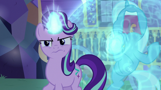 File:Starlight Glimmer suspicious of Thorax S6E25.png