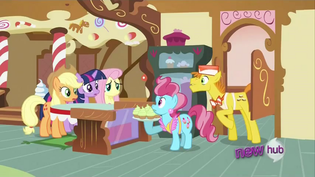 File:Cakes 'We are?' S2E23.png