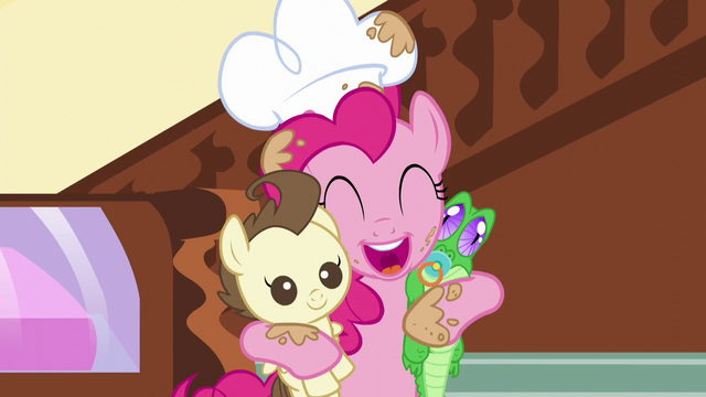 File:Pinkie Pie hugging Pound Cake and Gummy S05E19.png