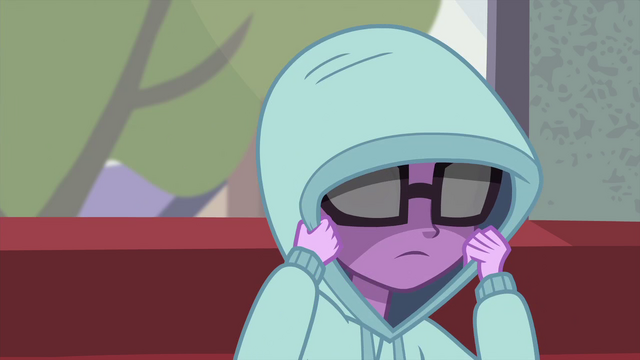 File:Mystery girl taking off her hood EG3.png