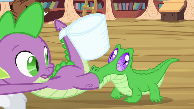 File:Spike notices Gummy S3E11.png