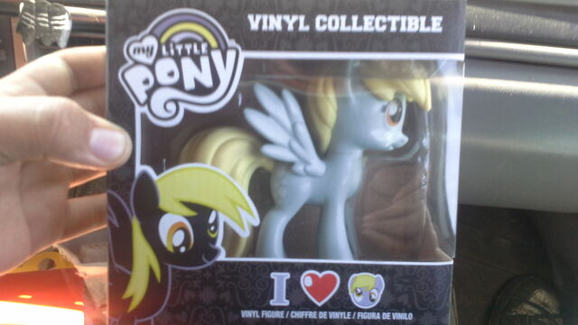 File:Derpy vinyl figure.jpg