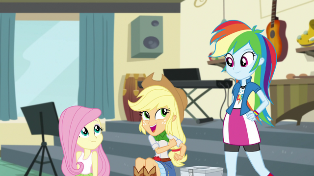 File:Applejack in eager agreement EGS1.png