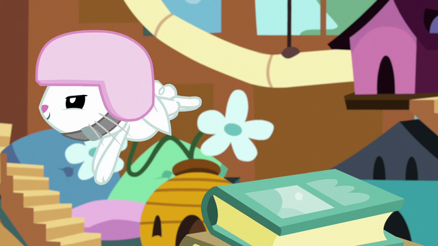 File:Angel leaps over a stack of books S7E5.png