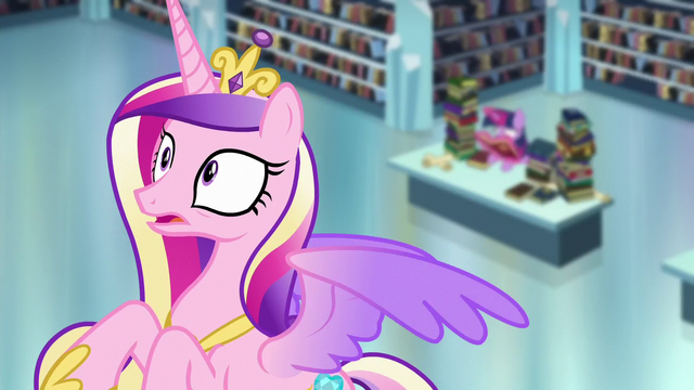 File:Cadance notices something S6E2.png