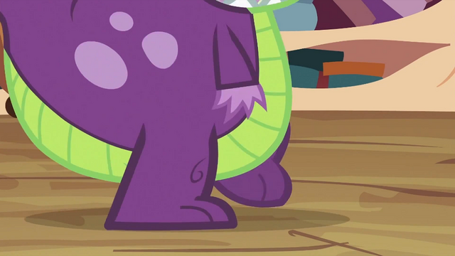 File:Spike walking S2E04.png