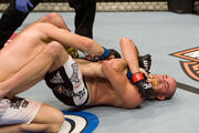 Saunders Thomas armbar