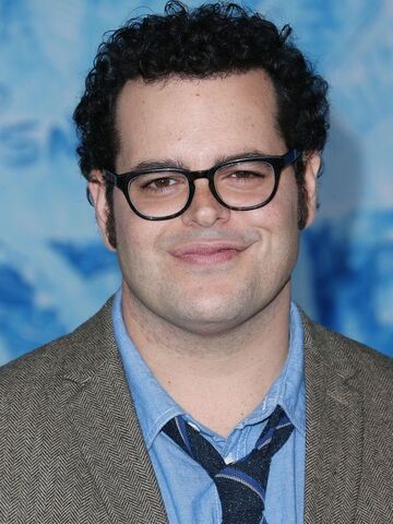 File:Josh Gad.jpg