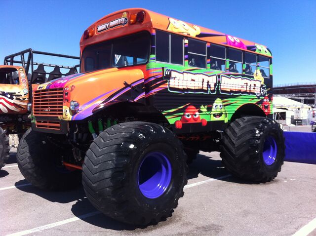 File:Mighty-Monster-Bus left side.jpg