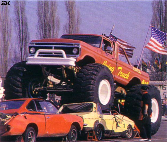 File:Flyingtruck.jpg