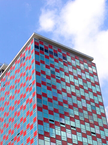Archivo:Condominio Acero.jpg