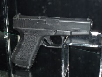Ambers gun Sucker Punch prop