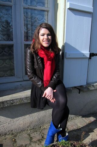 Fichier:Caroline Rose.jpg