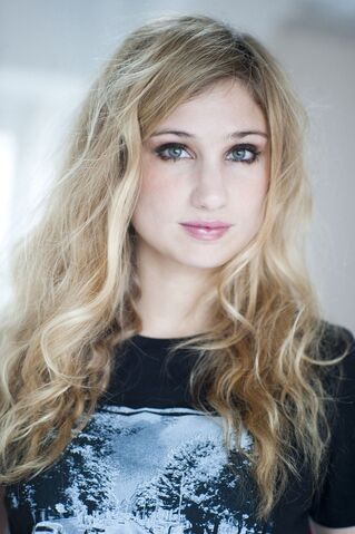 Fichier:Diane Portrait 5.jpg