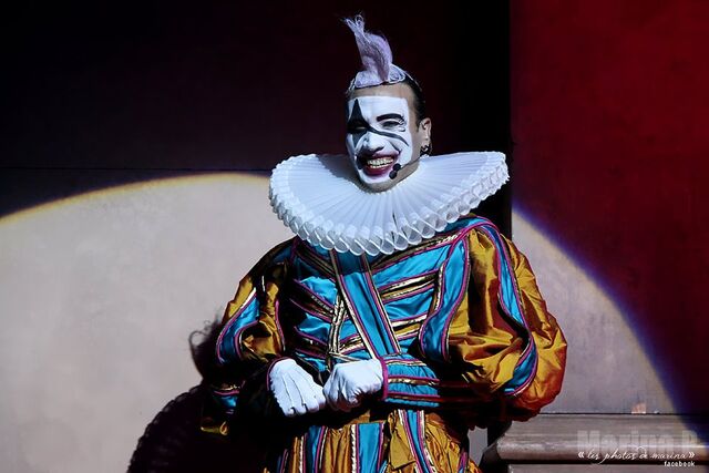 Fichier:Clown Portail.jpg