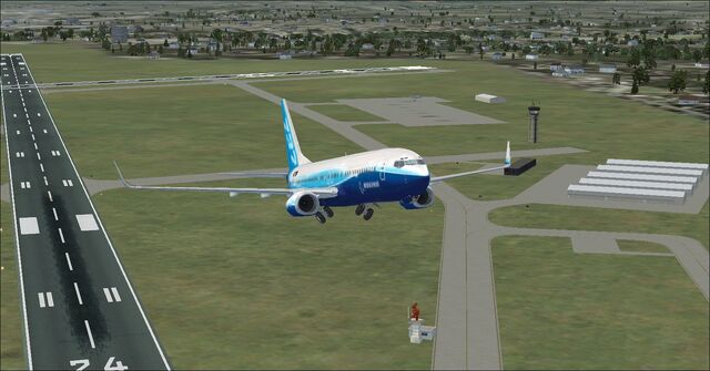 File:B738.jpg