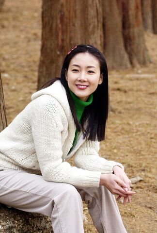 Archivo:Beautiful20and20kind-hearted20angel20Choi20Ji-woo2090.jpg