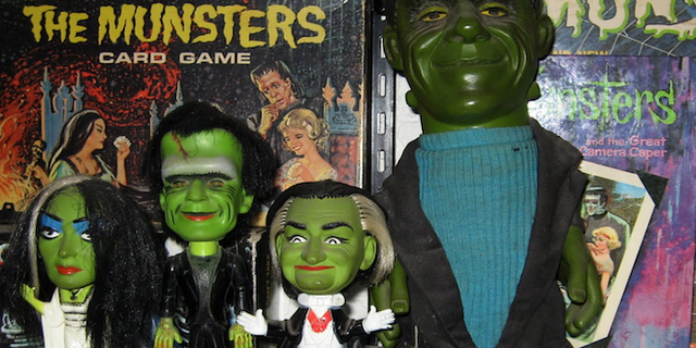 File:Memorabilia munster slider.png
