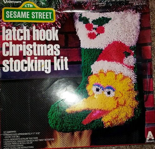 File:Vogart 1979 big bird stocking 2.jpg
