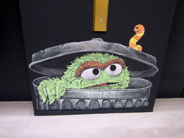 File:Louis henry mitchell sesame office chalk art 2.jpg