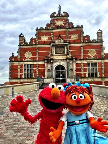 File:Chamki elmo.jpg