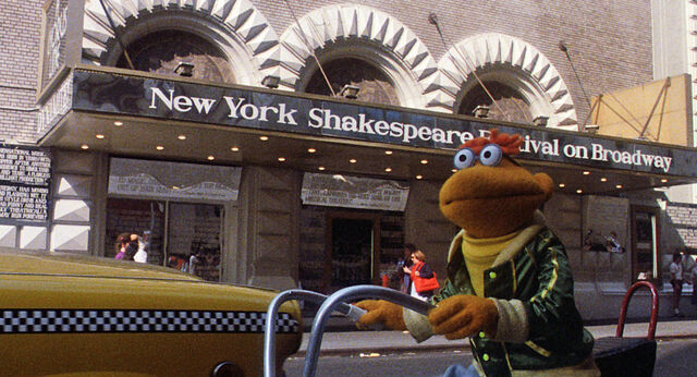 File:Scooter Shubert Theatre.jpg
